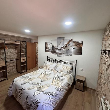 Casa De La Serra Montblanc Eksteriør billede